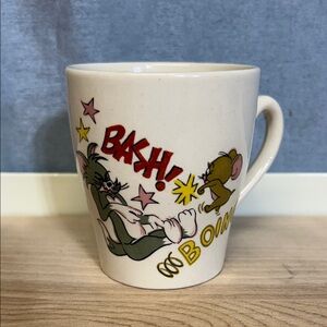 Vintage 1970 Staffordshire Pottery Tom & Jerry Metro Goldwyn Mayer Coffee Cup